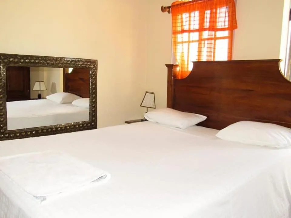 Canaan Hotel 2*, Port-au-Prince Haiti